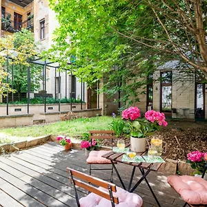 apartment-hello-kazinczy.inbudapesthotels.com/